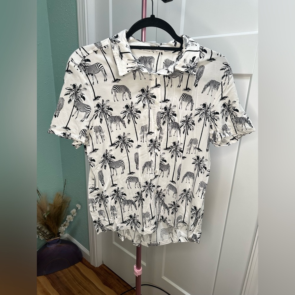 jane+delancey sz large zebra palm tree black/white button down womens safari